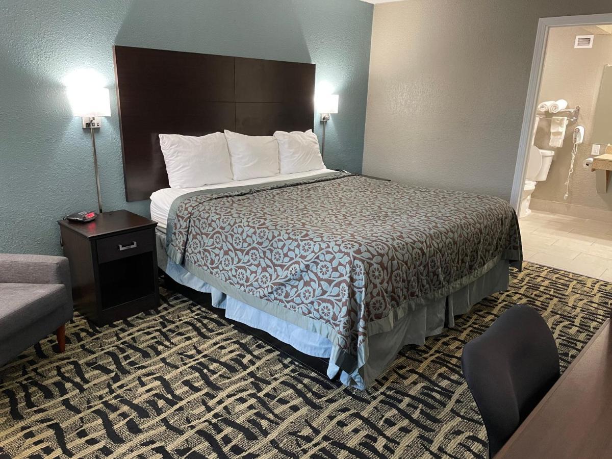 Days Inn & Suites By Wyndham Collierville Germantown Area Экстерьер фото