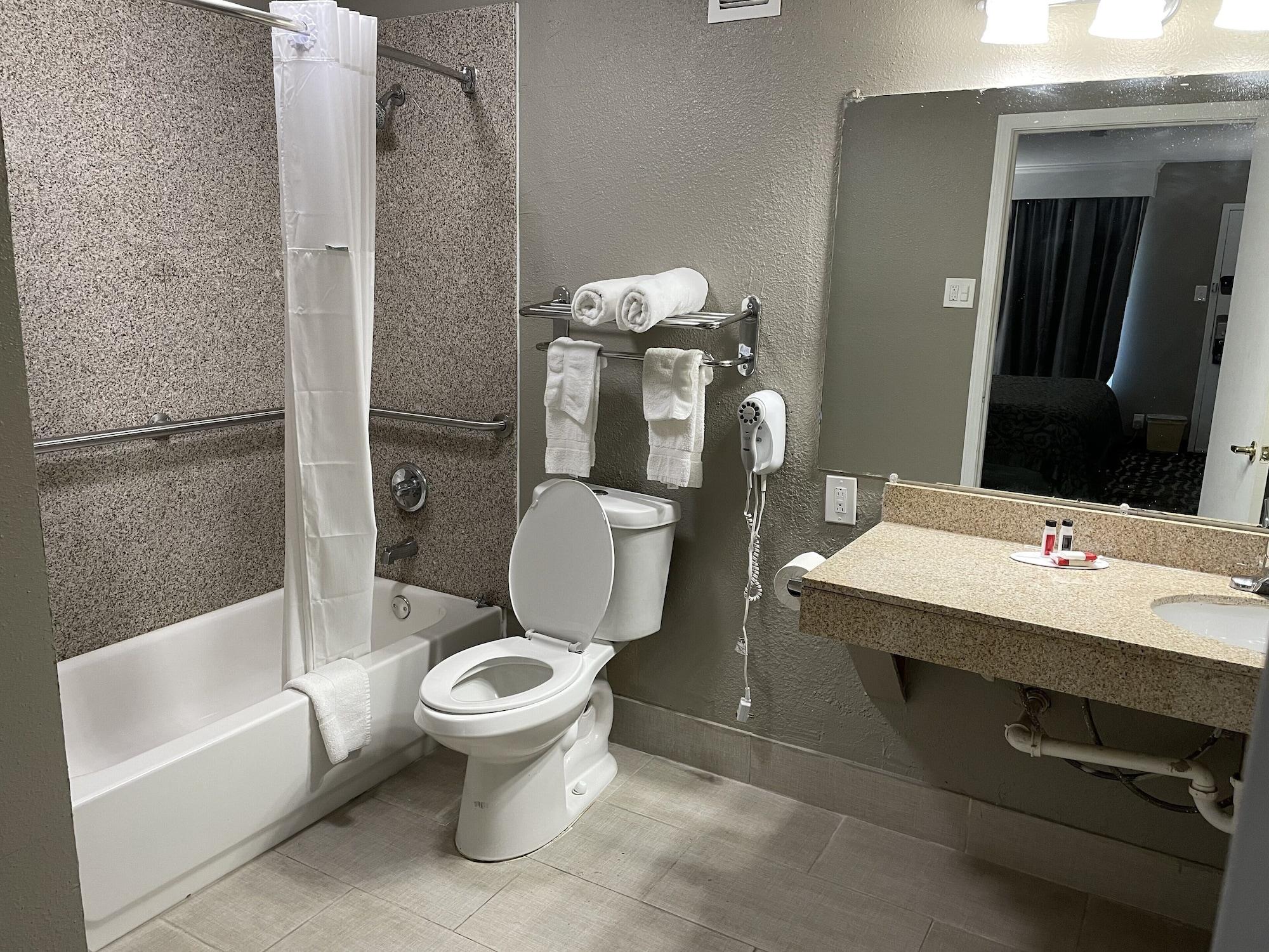 Days Inn & Suites By Wyndham Collierville Germantown Area Экстерьер фото