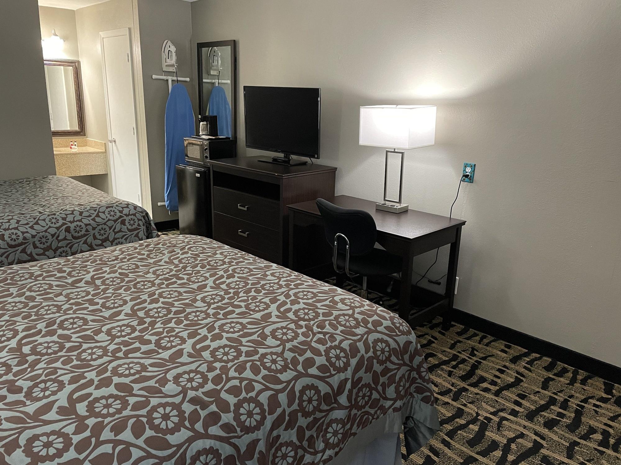 Days Inn & Suites By Wyndham Collierville Germantown Area Экстерьер фото