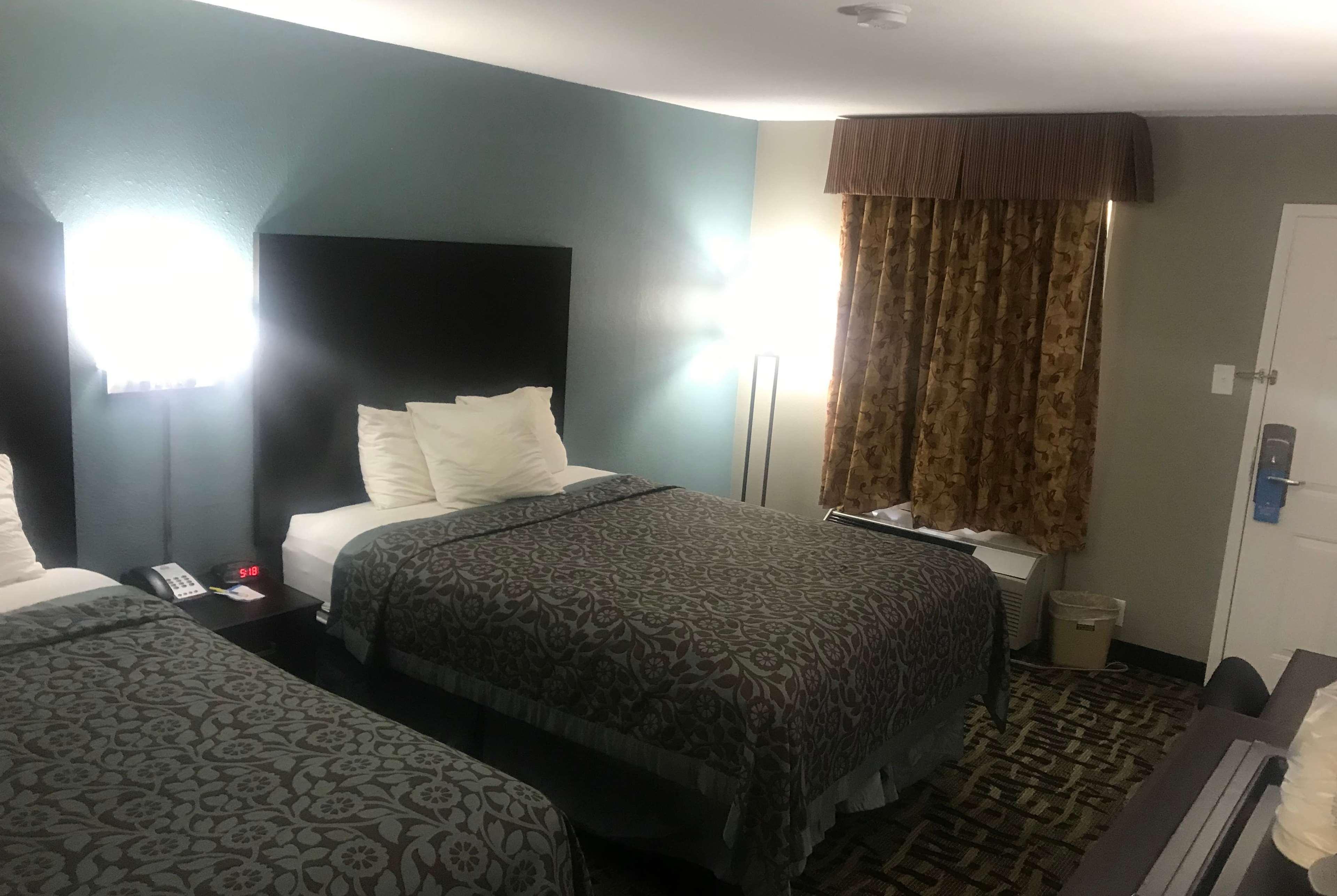 Days Inn & Suites By Wyndham Collierville Germantown Area Экстерьер фото