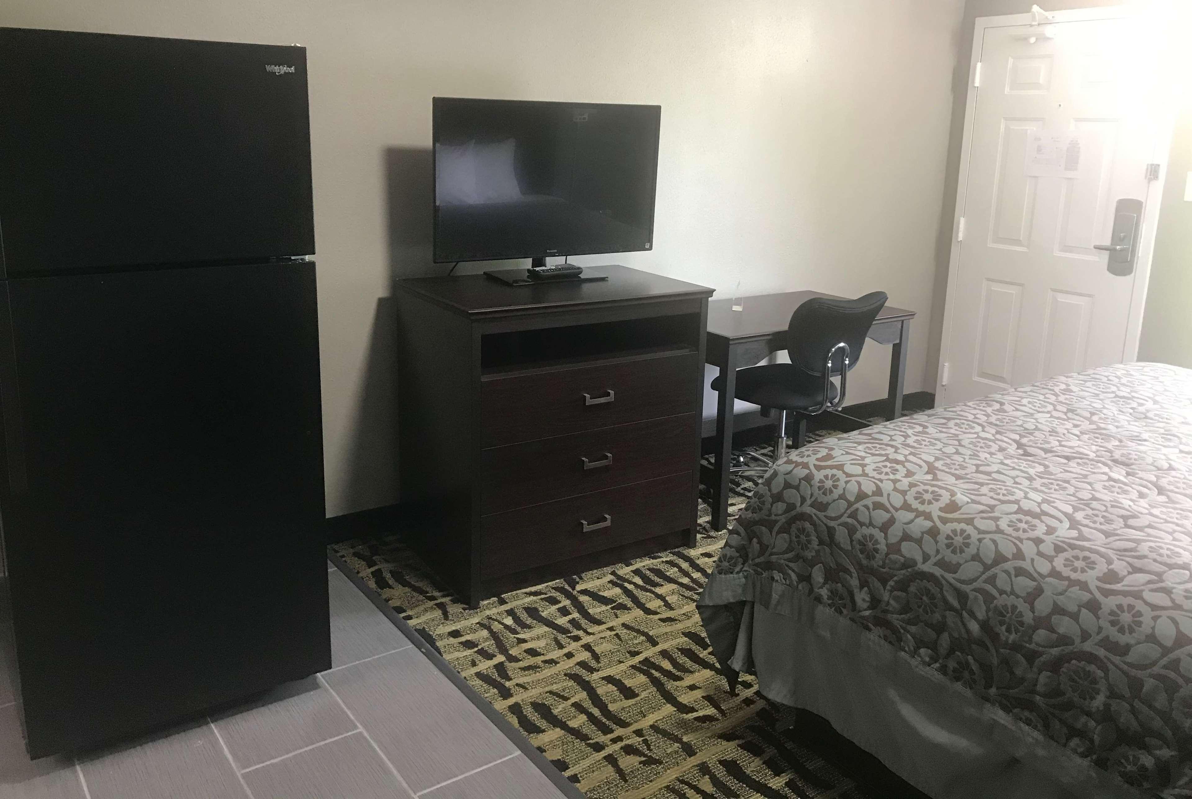 Days Inn & Suites By Wyndham Collierville Germantown Area Экстерьер фото
